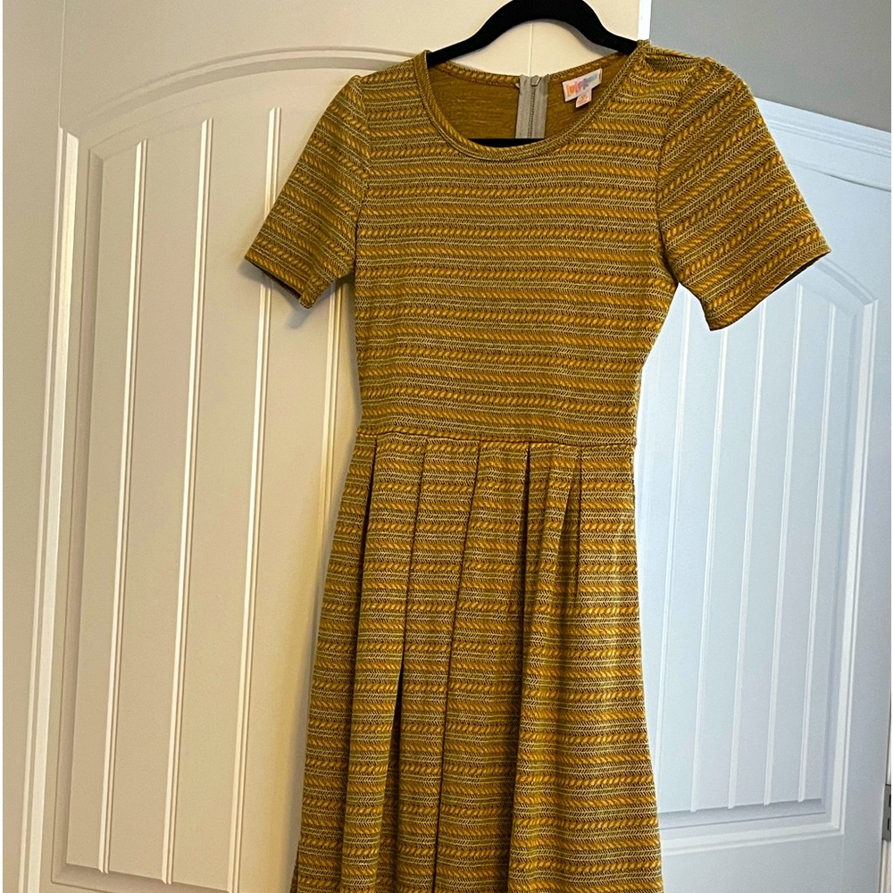 lularoe dress with side pockets